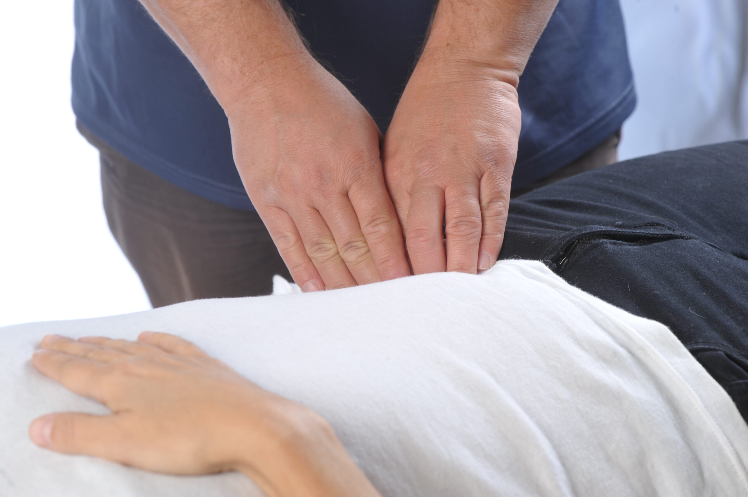 גבעון פלד מומחה להפגת כאב בפלד סילבר טראפי בע"מ